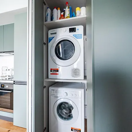 Navigli Cozy Design With Balcony شقة